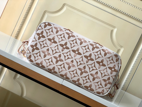 ルイヴィトンバッグ内部構造